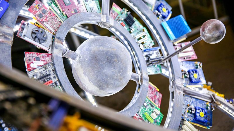 数字孪生工厂：揭秘未来制造业的虚拟镜像世界